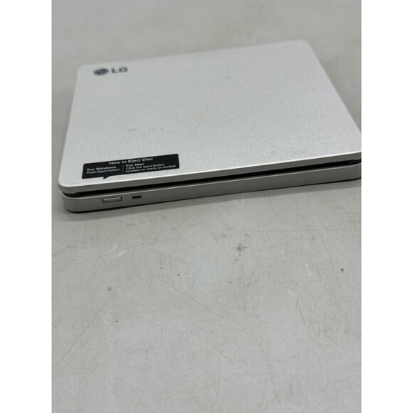 LG SuperMulti Blade Ultra Slim Portable DVD Writer AP70NS50 READ - Picture 7 of 9